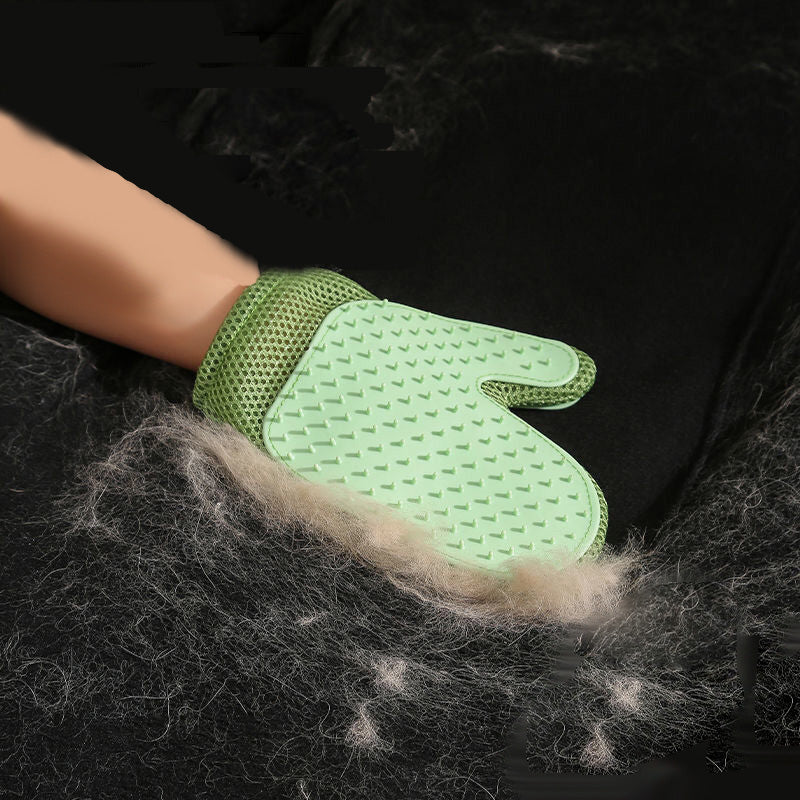 PurrfectGroom Cat Hair-Removing and Massaging Gloves - Adjustable, Soft, for Effortless Shedding Control